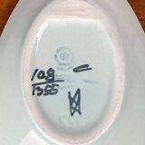 Small oyster or Danish sauce plates from the mid-century by Beth Breyen for Royal Copenhagen, set of 4.