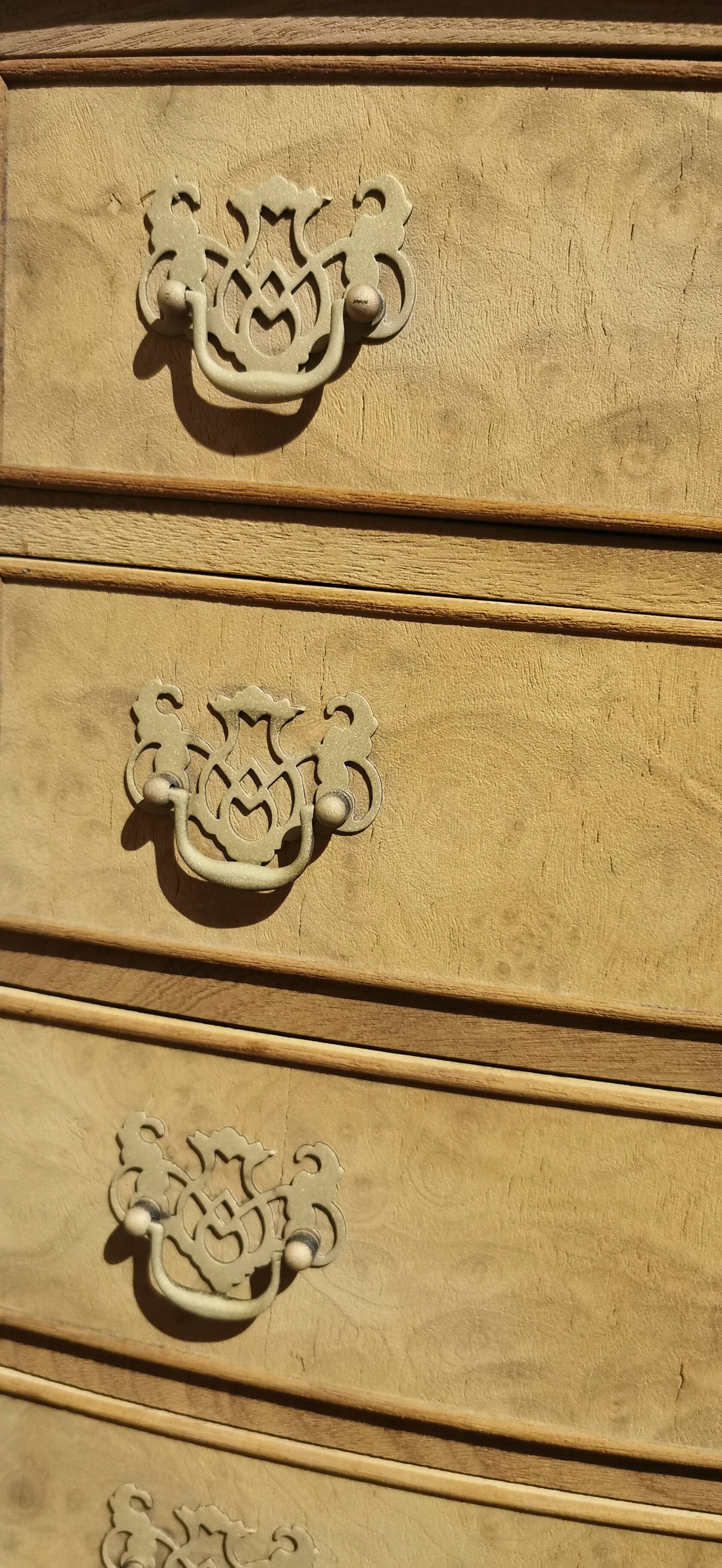 Small vintage commode sandblasted.