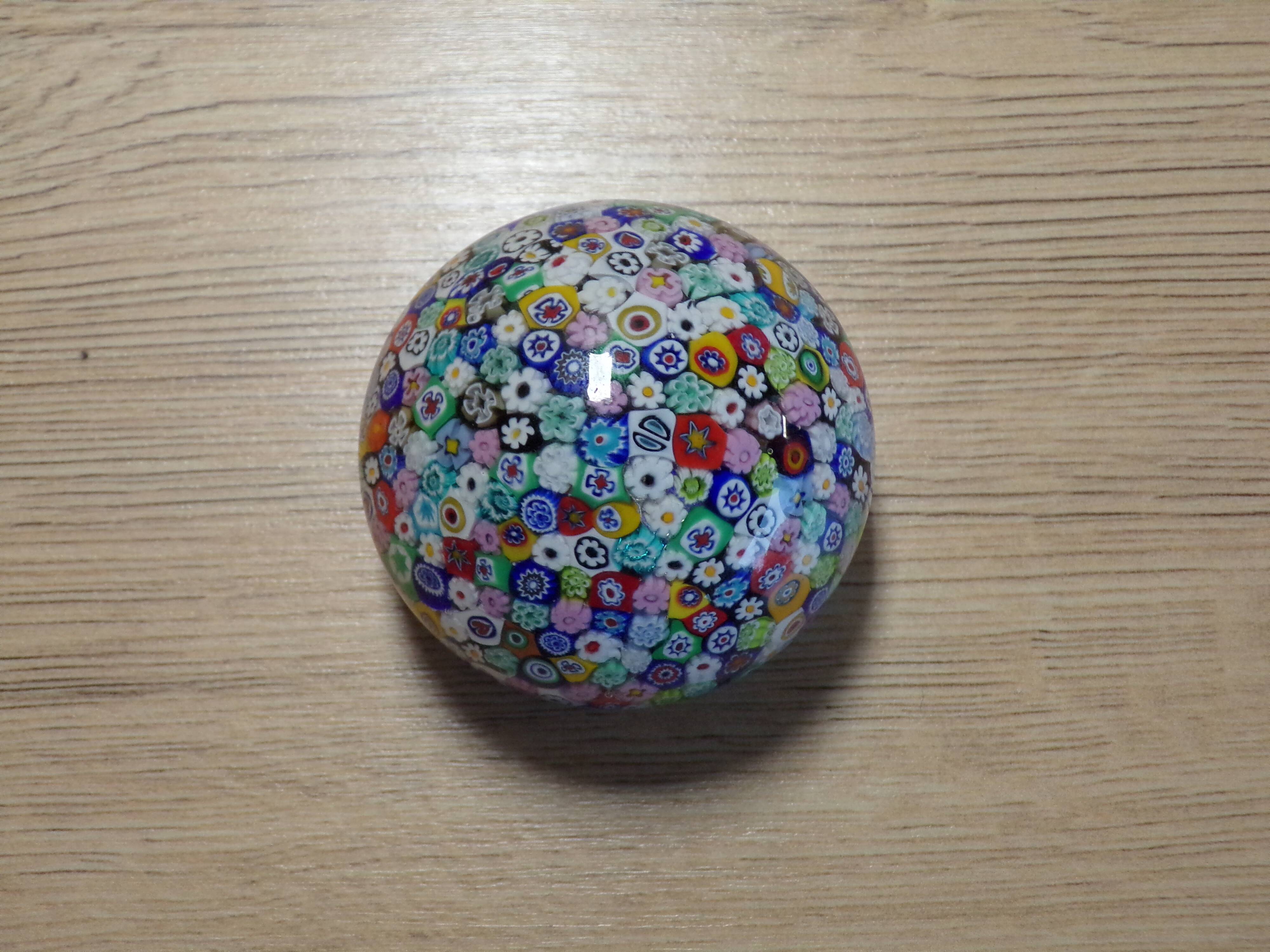 Millefiori paperweight in Murano glass Ø6cm