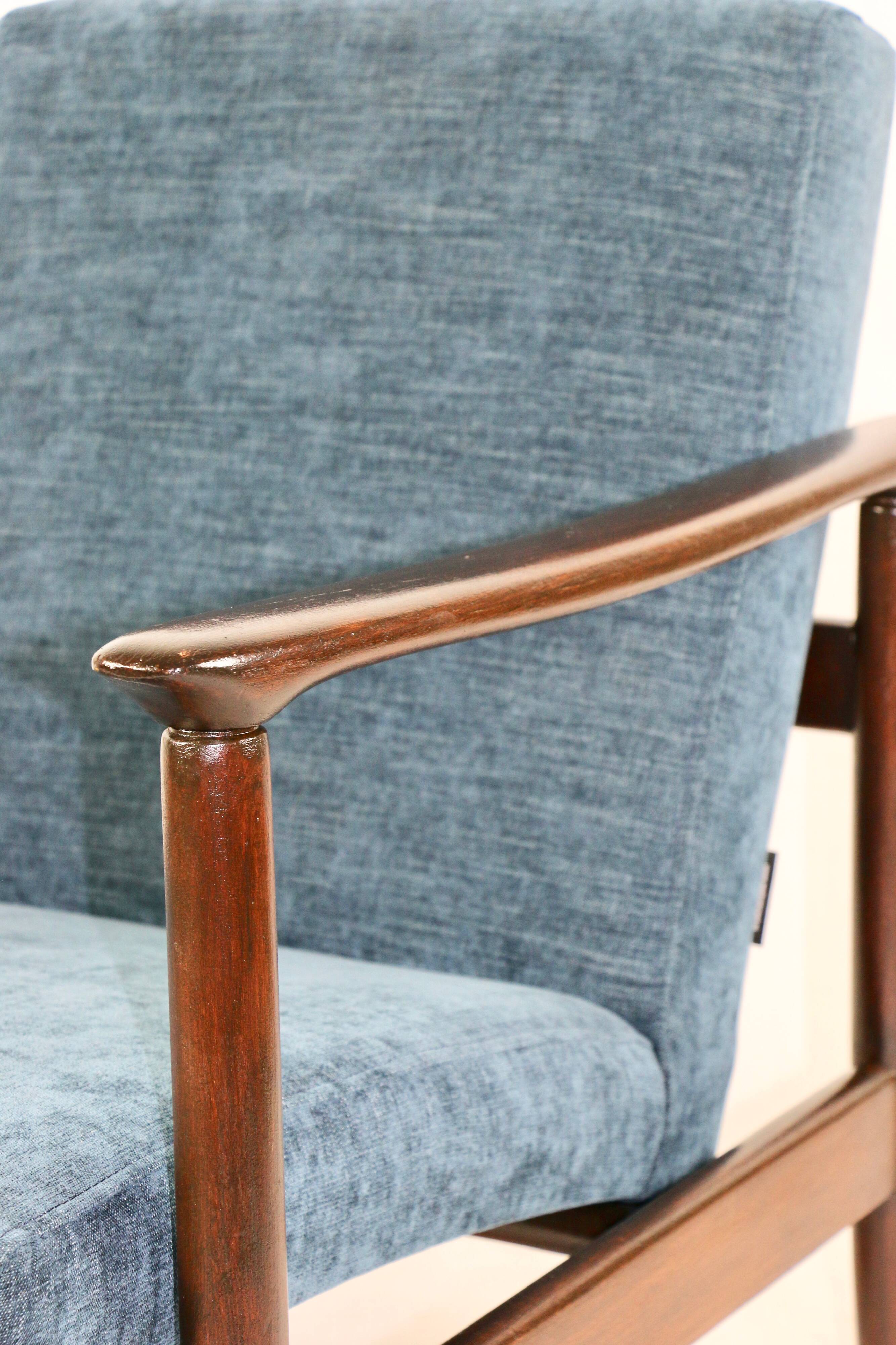 Fauteuil Blue Ocean GFM-142 par Edmund Homa, années 1970