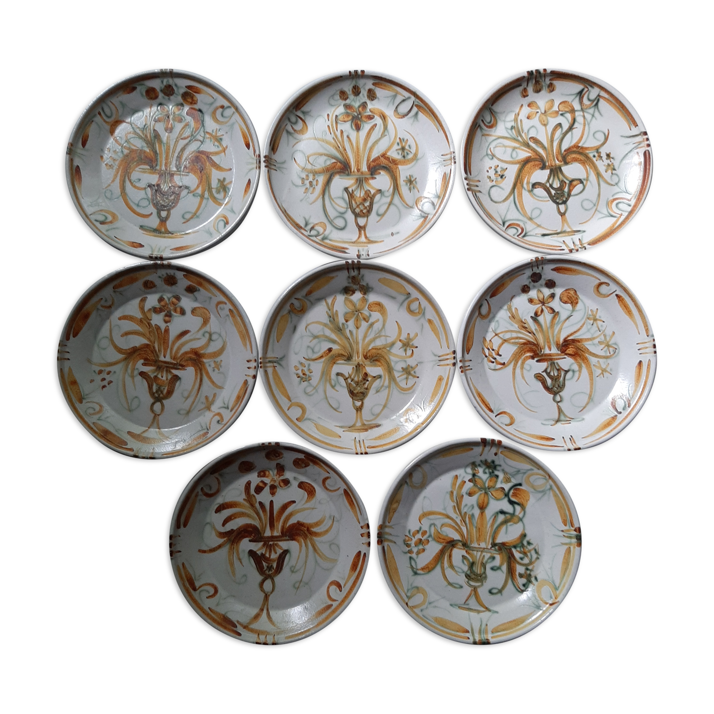 8 flat starter/dessert plates Keraluc Quimper