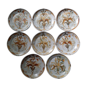 8 flat starter/dessert plates Keraluc Quimper