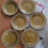 Set of 6 Niderviller flat plates
