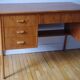 Bureau danois pieds compas