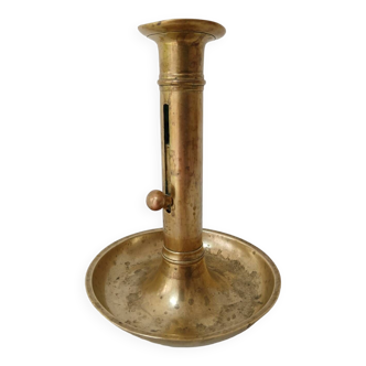 Brass candle holder with pusher