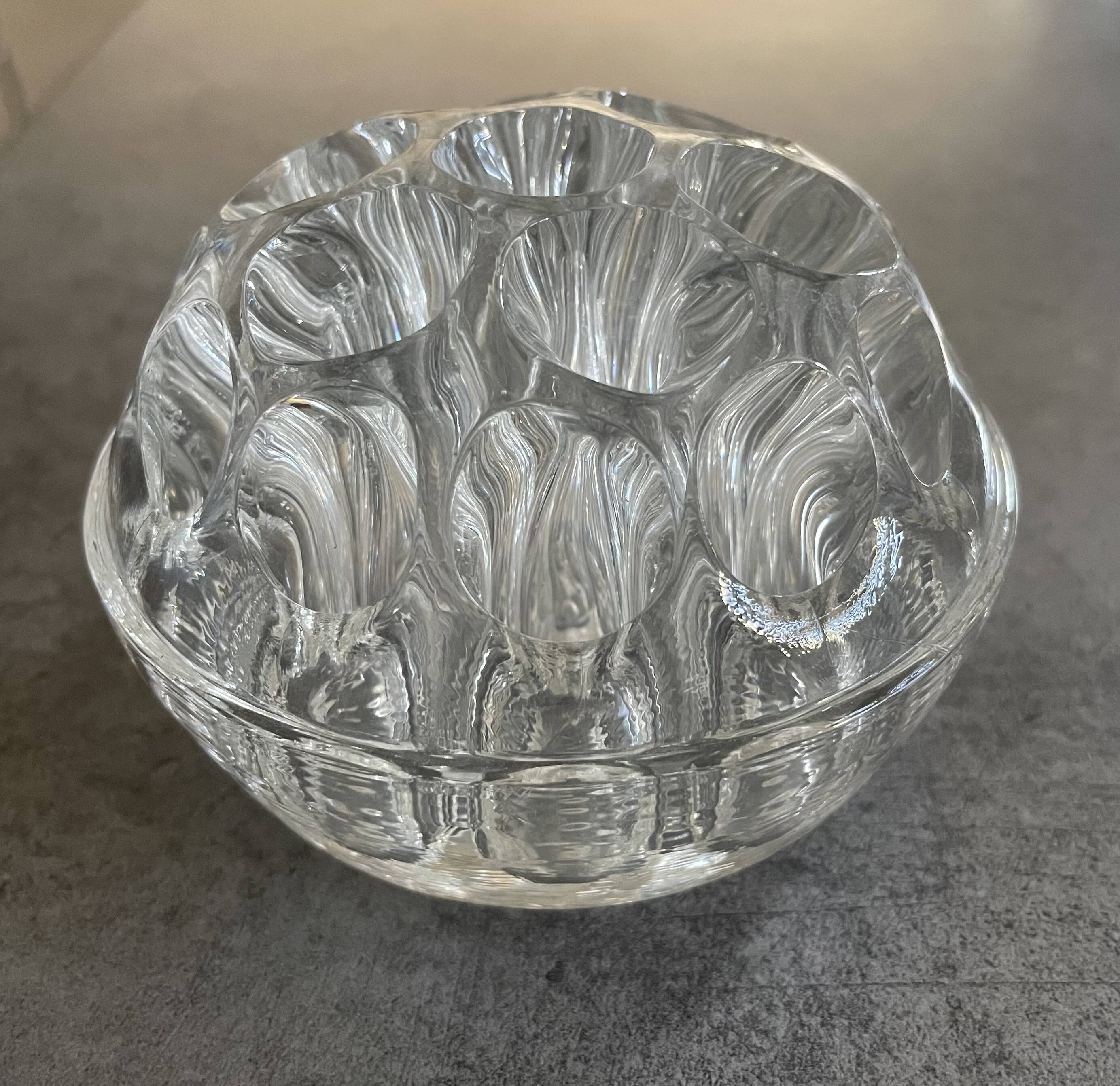 Old flower stick in molded glass 19 holes