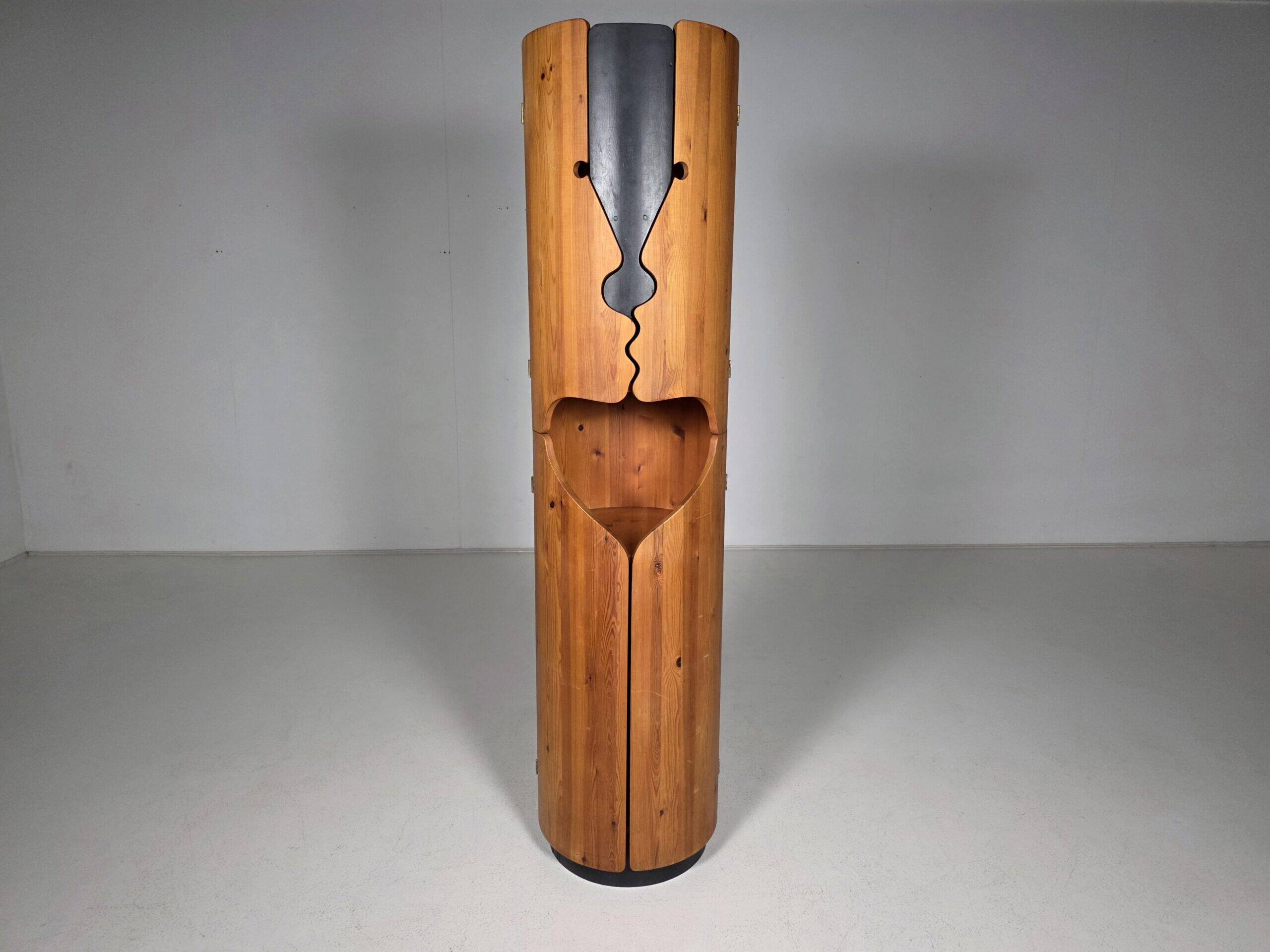 Peter Opsvik “Passion” Cylindra armoire en pin, Norvège, 1986