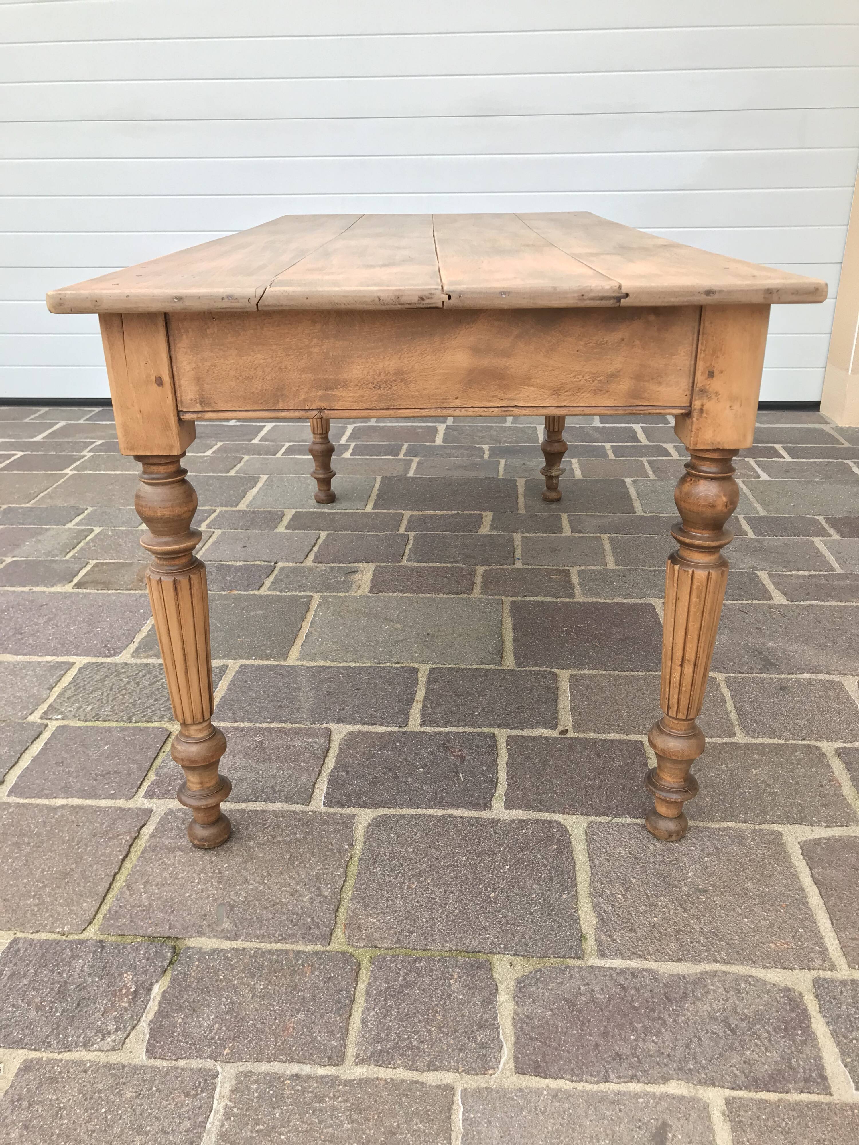 Farmhouse table