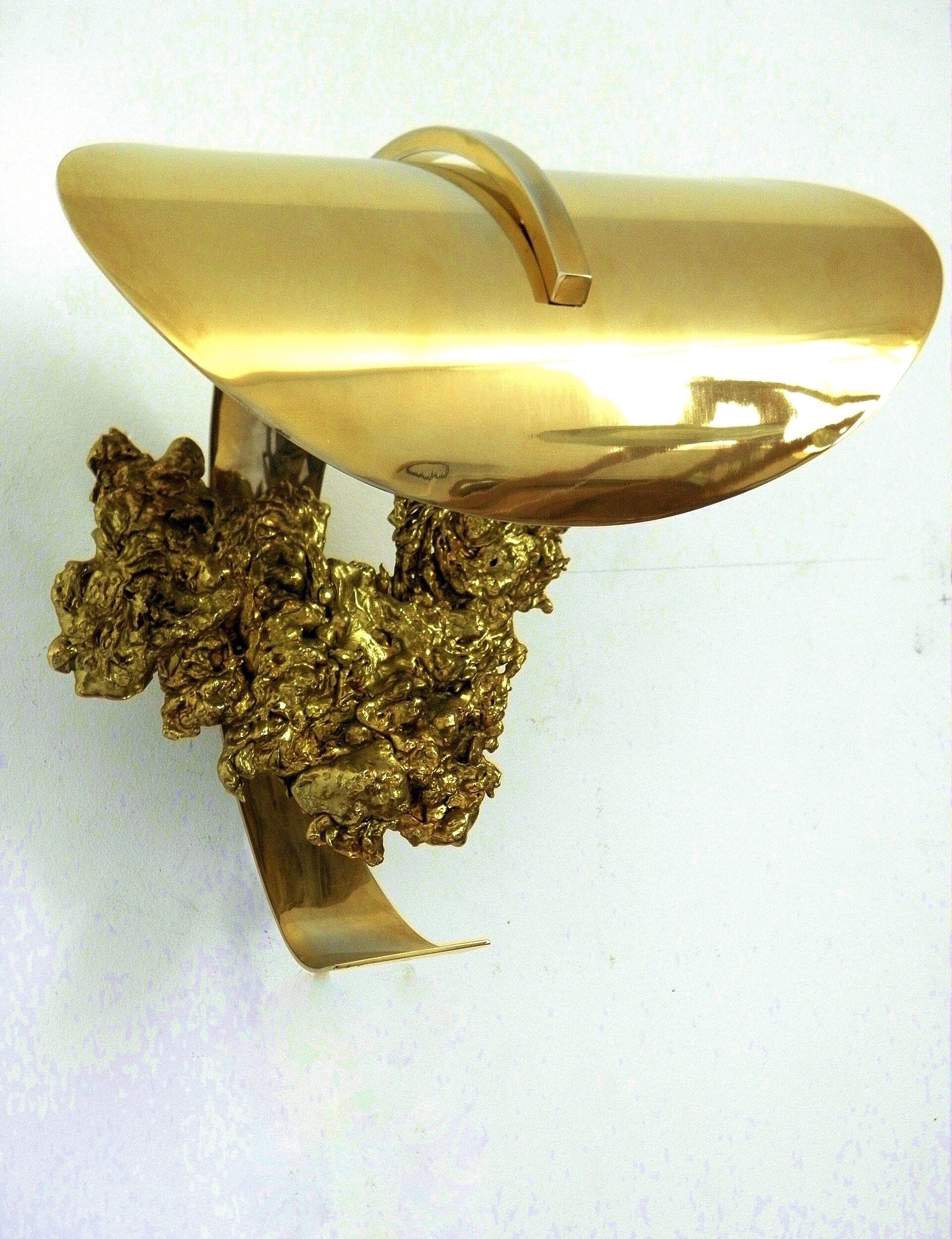 Gilded bronze and brass wall lamp, 1970