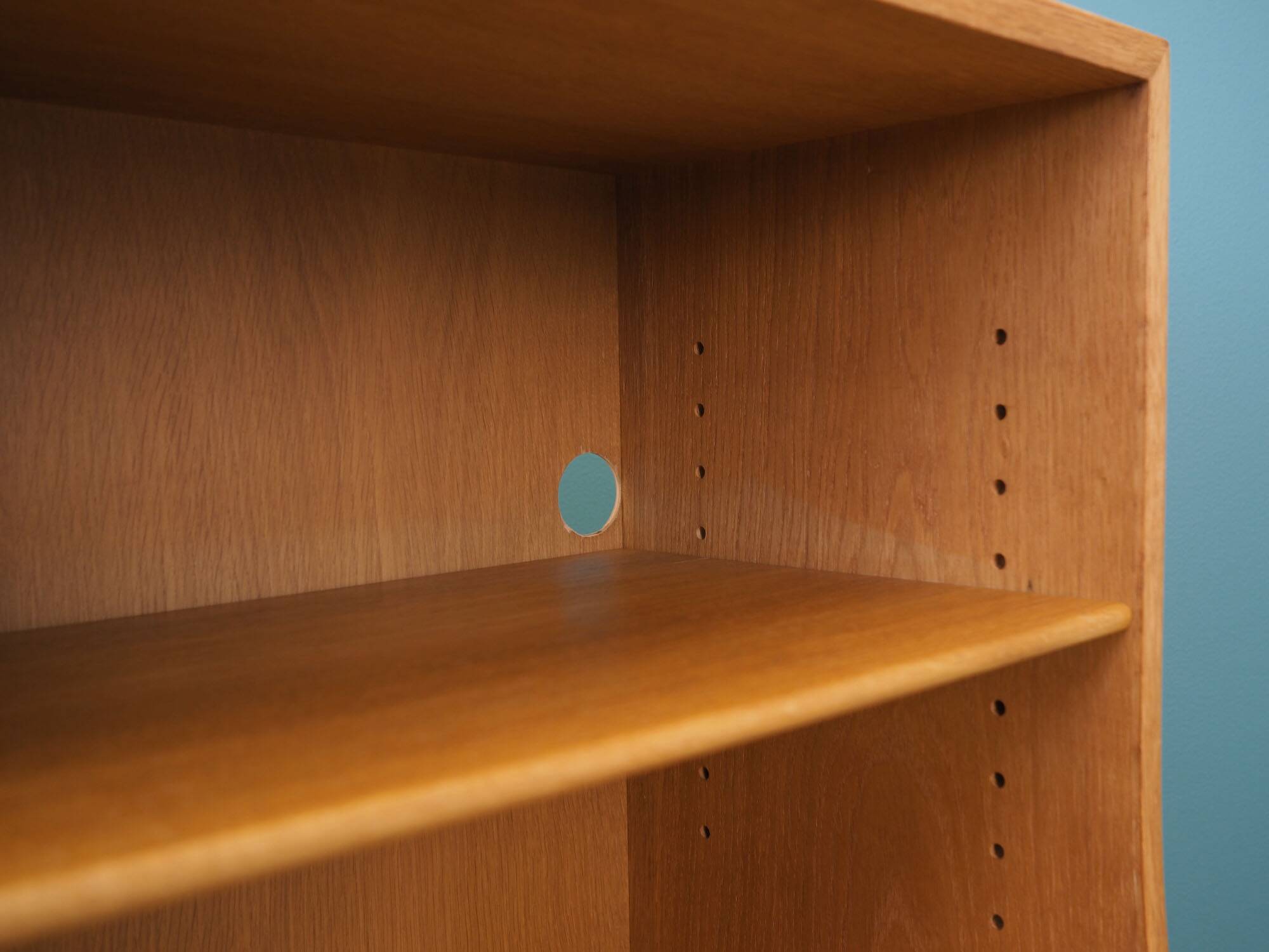 Ash bookcase, Danish design, 1970s, designer: Børge Mogensen, manufacturer: Søborg Møbler