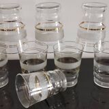 8 verres avec bande granité blanc et liserés doré année 50