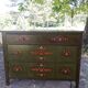 Commode ancienne de couleur verte