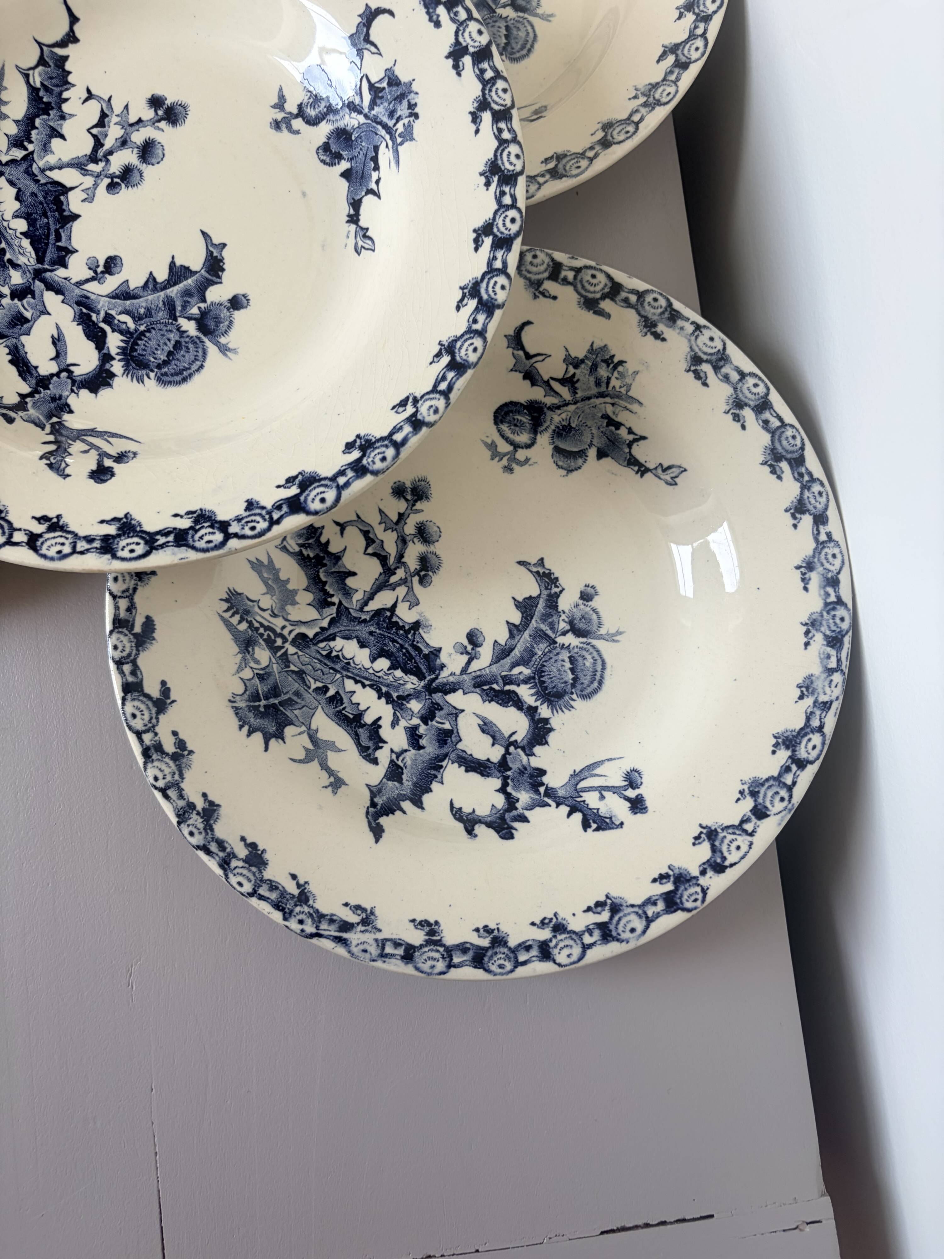 4 assiettes creuses Gien Chardons 260323