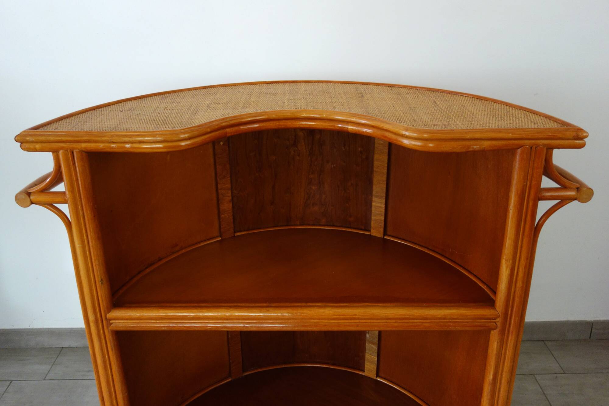 Vintage 70s rattan bar