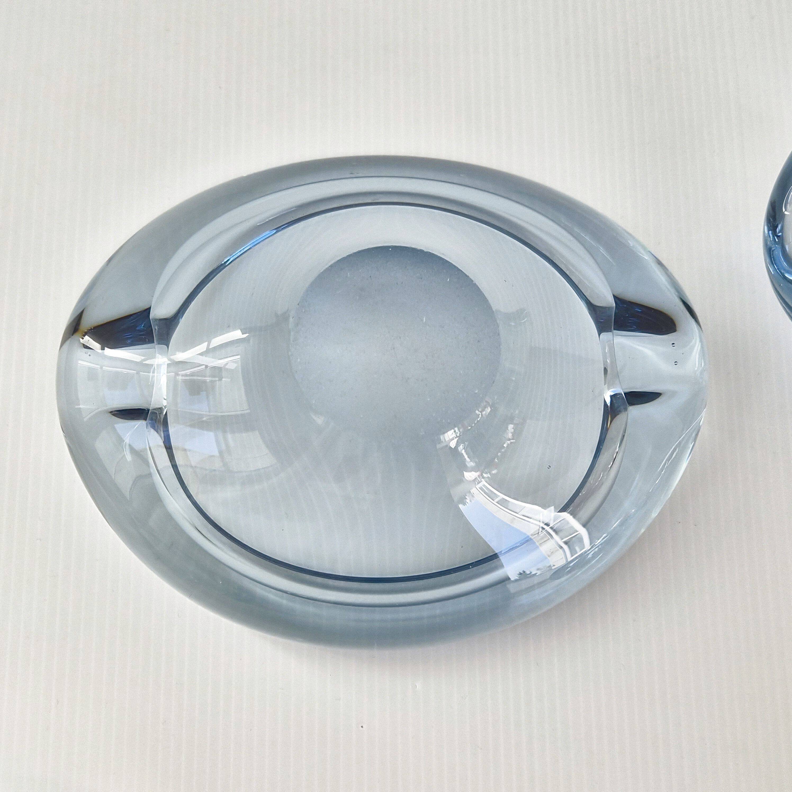 Set of 7 vintage Akva ashtrays by Per Lükten for Holmegaard 1950.