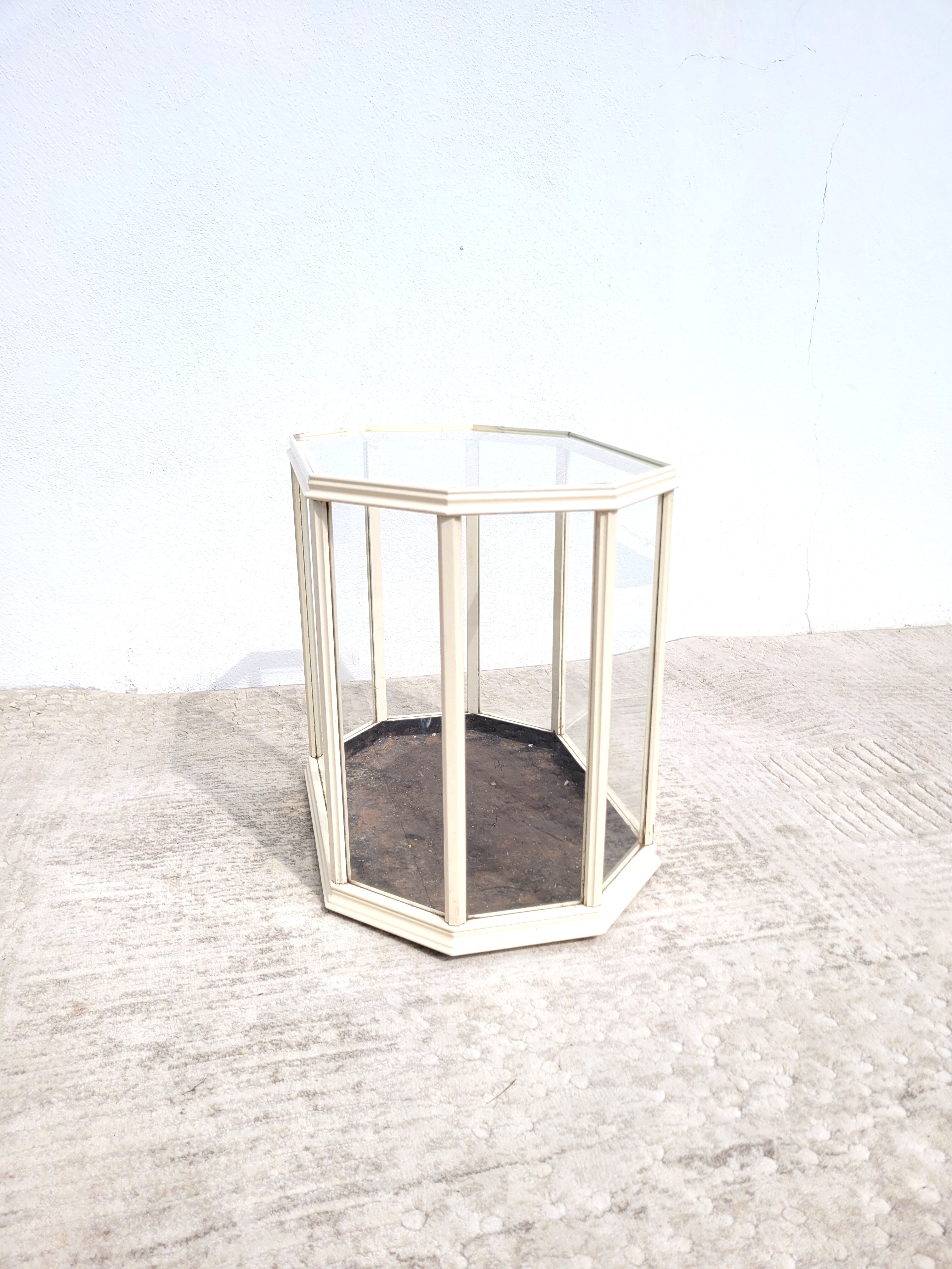 Indoor greenhouse Bois St Germain