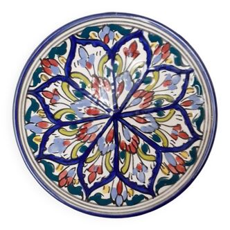 Hand painted Arabesques plate