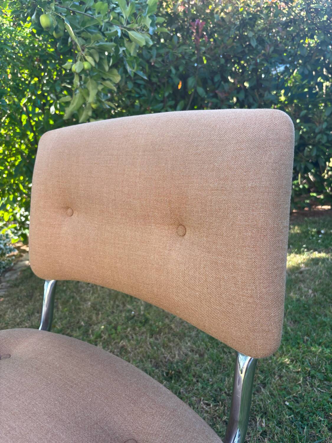 Vintage Strafor chair