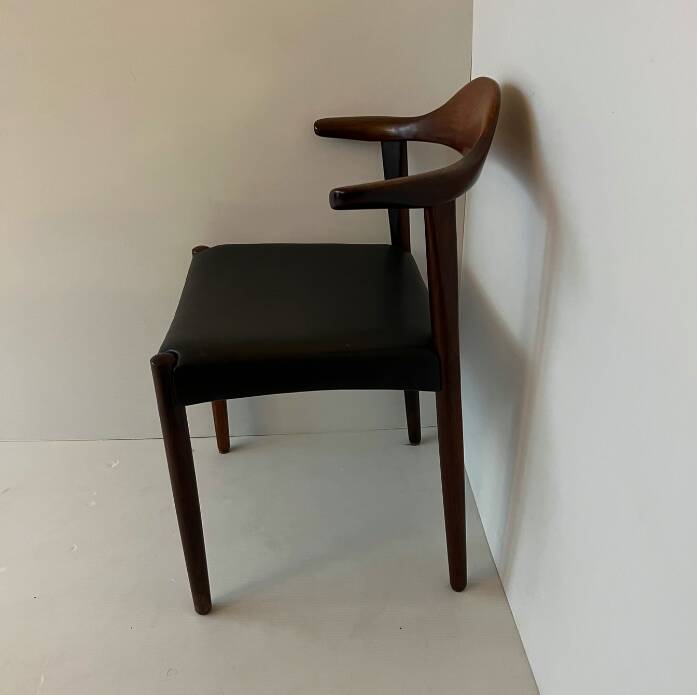 Chaise Jacob Hermann en cuir et palissandre