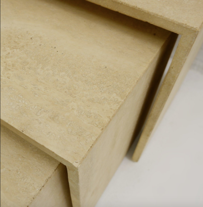 Set of 3 tables in travertine 1970