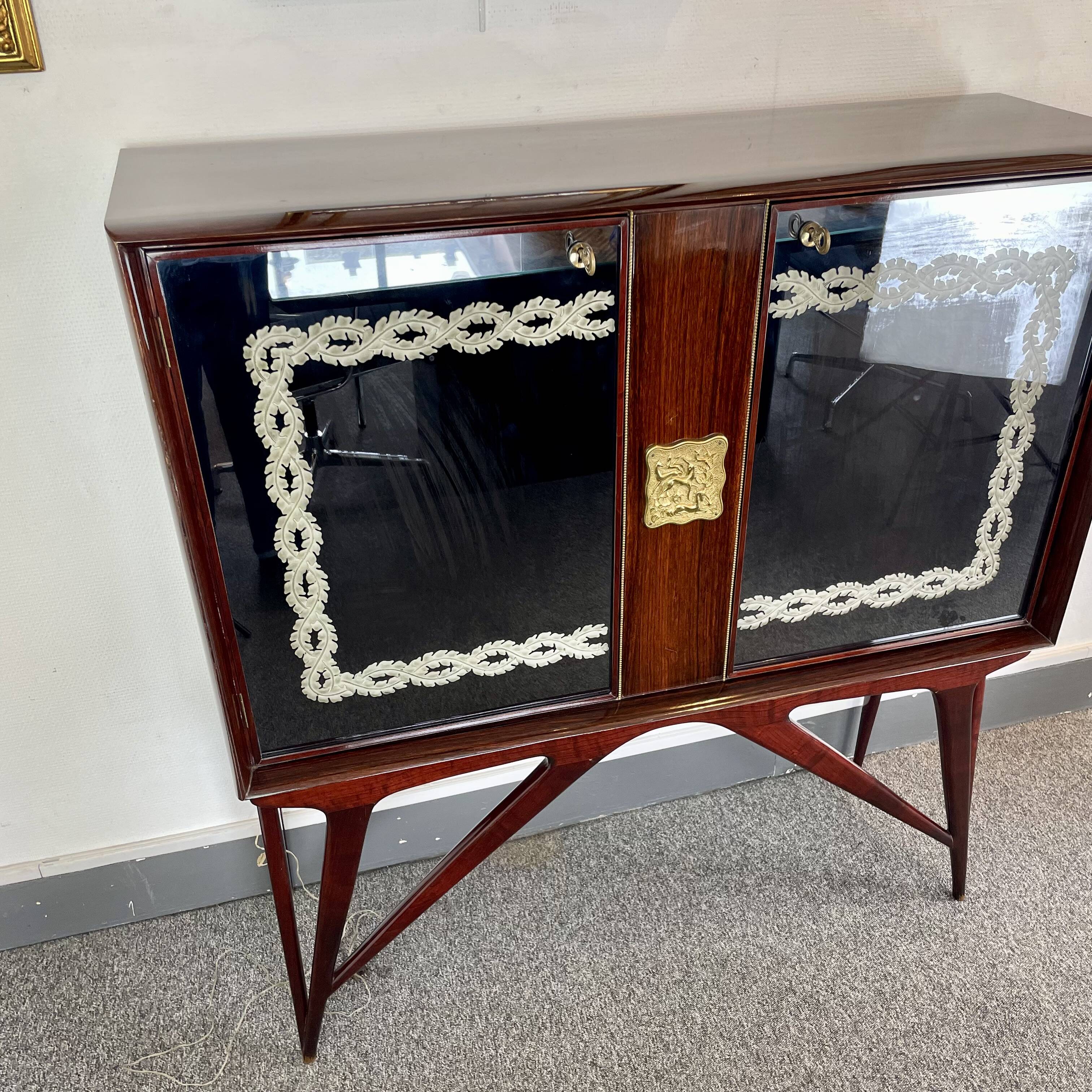 Mid-Century Bar Cabinet, 1940’s~50’s