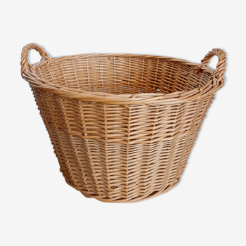 Wicker basket