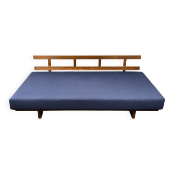 BM4312 Daybed Sofa in oak, beech, and blue wool by Børge Mogensen for Fredericia, Denmark, 1960