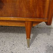 Vintage display cabinet from the Capelle house (82)