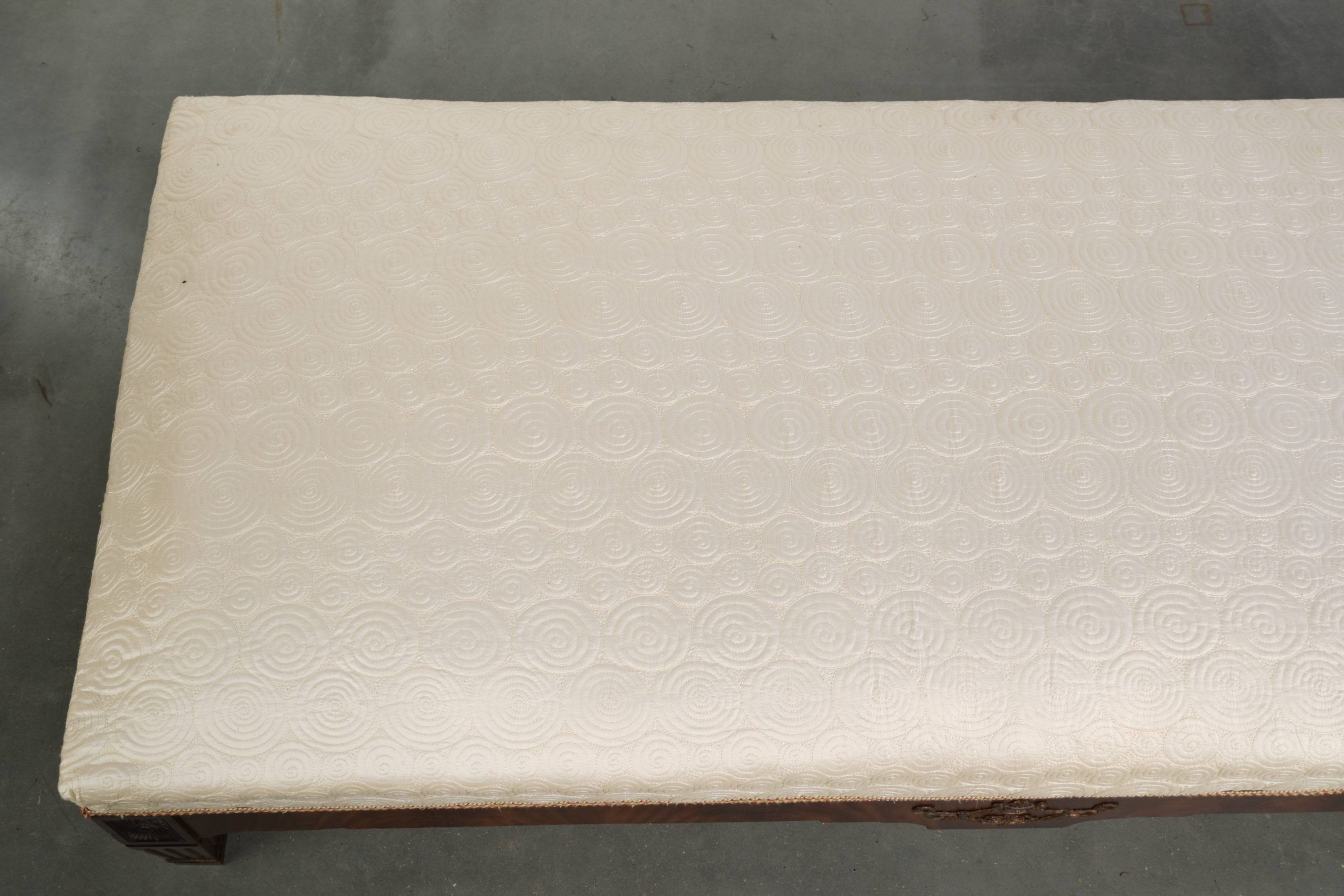 Antique French sofa from the 19th century in Empire style with a silk seat