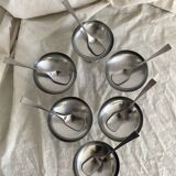 Coupes à glace en inox sur pied avec cuillères