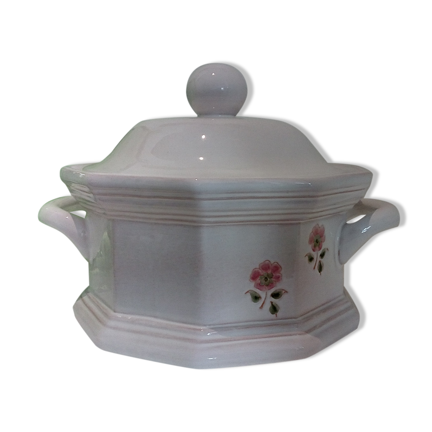 Niederviller white soup tureen