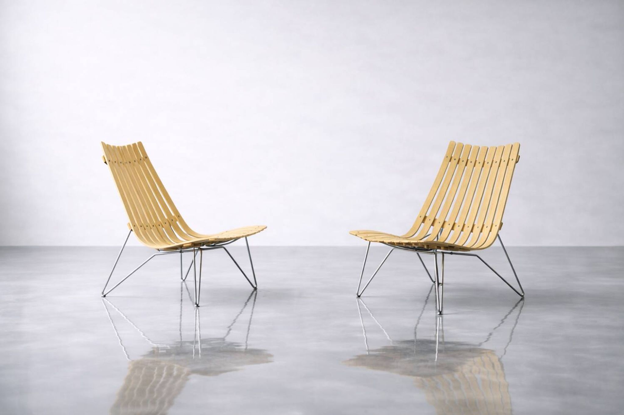 Pair of Scandinavian Scandia Easy Chairs by Hans Brattrud for Fjordfiesta
