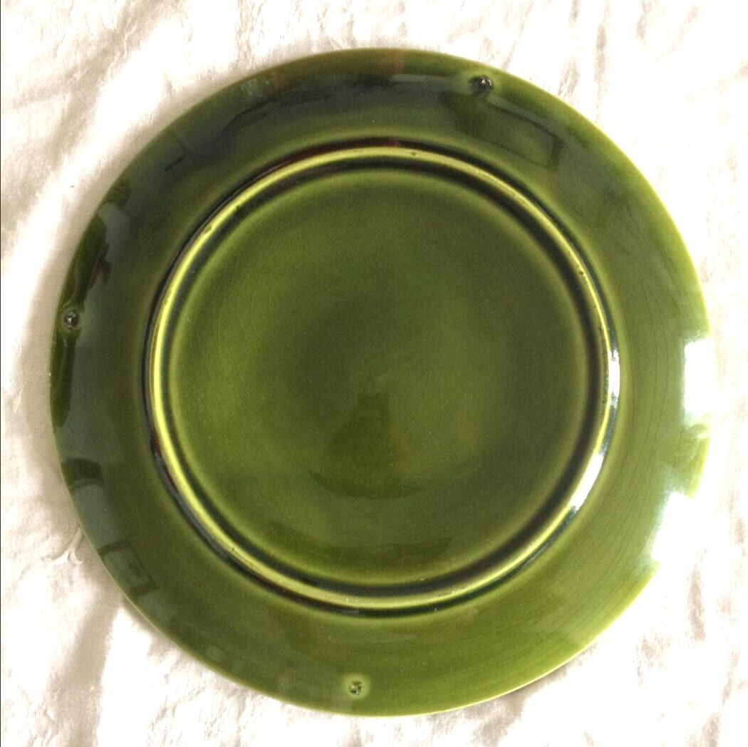 Vintage slurry oyster plate service