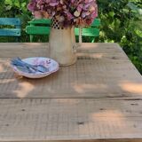 Farm table