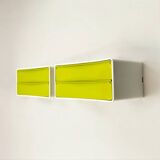 Paire d'éléments muraux avec commodes vert pois, années 1970