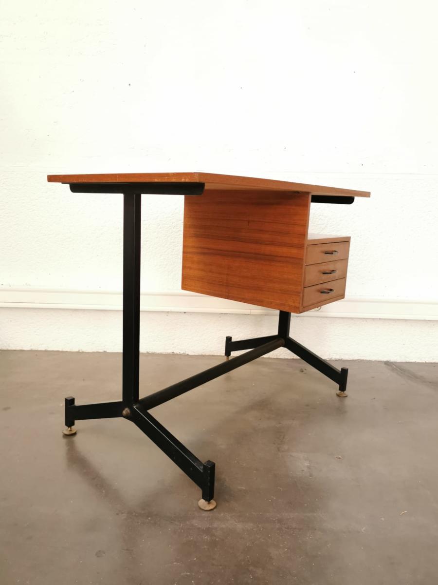 Italian office for children