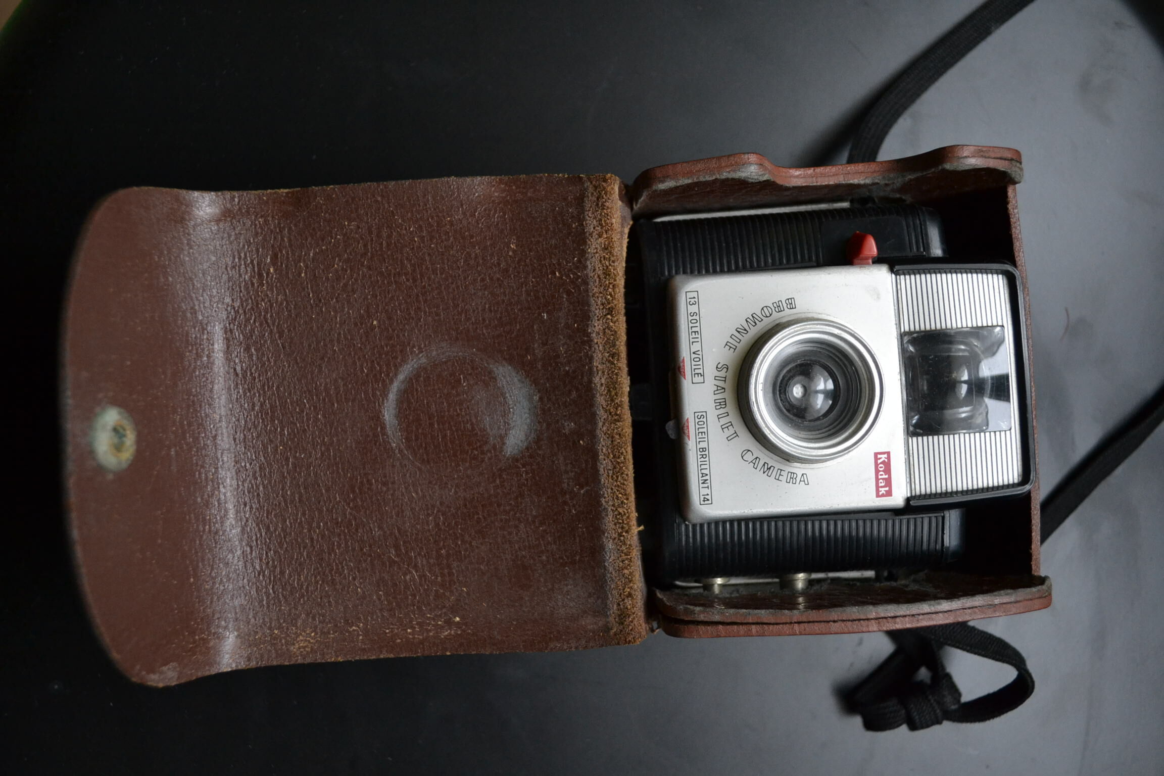 Browmie starlet camera