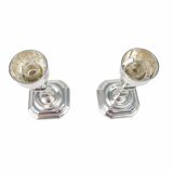 Pair of hurricane lamps – Silver-plated metal and glass.