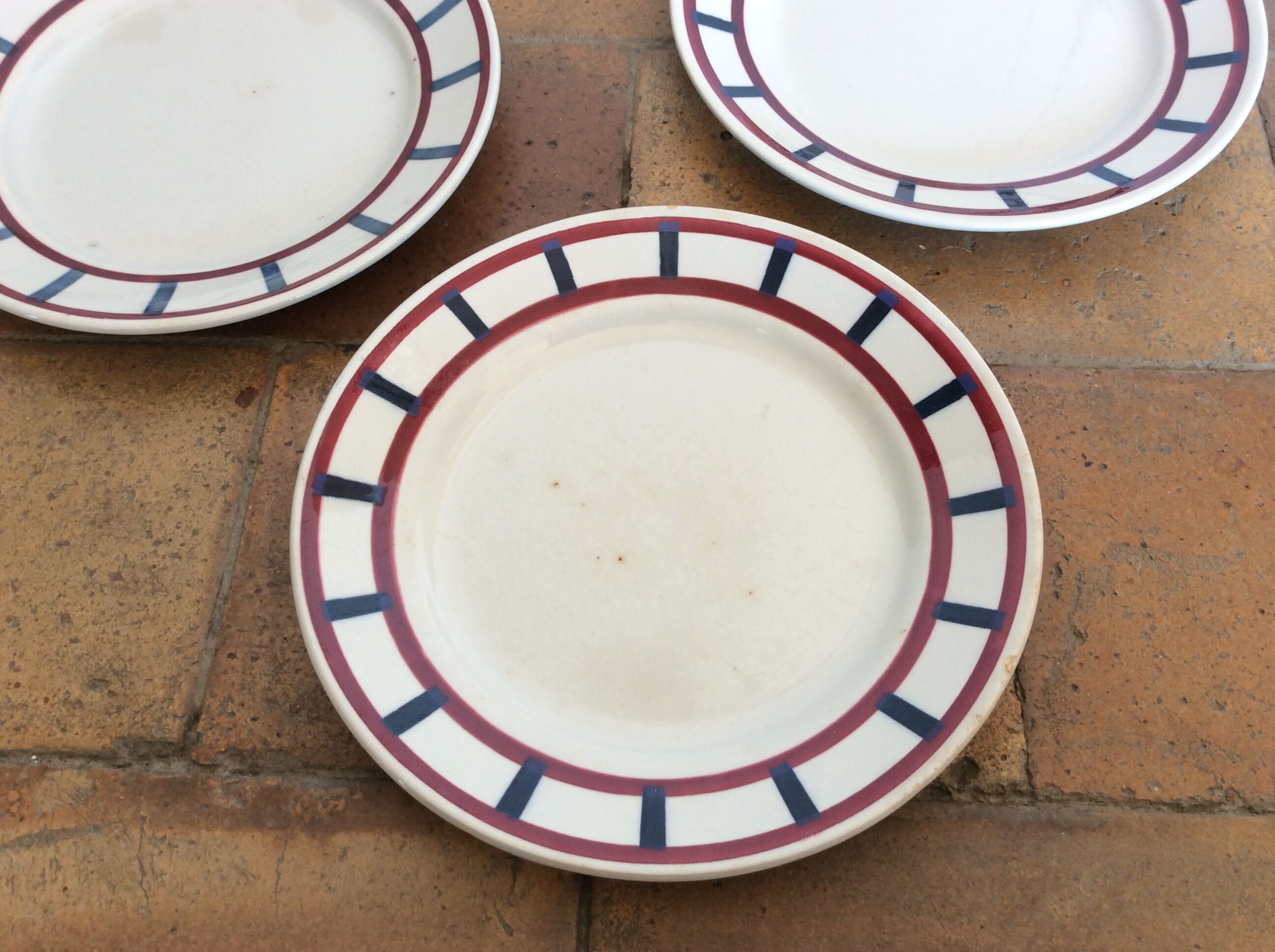 3 plates basque décor