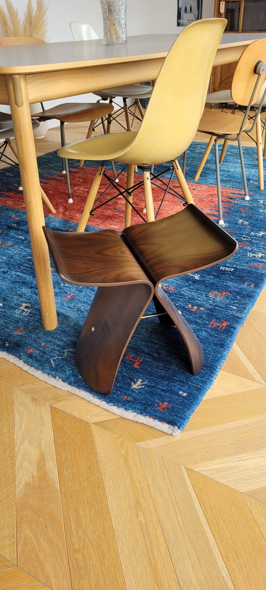 Butterfly Stool Sori Yanagi 1954 Vitra