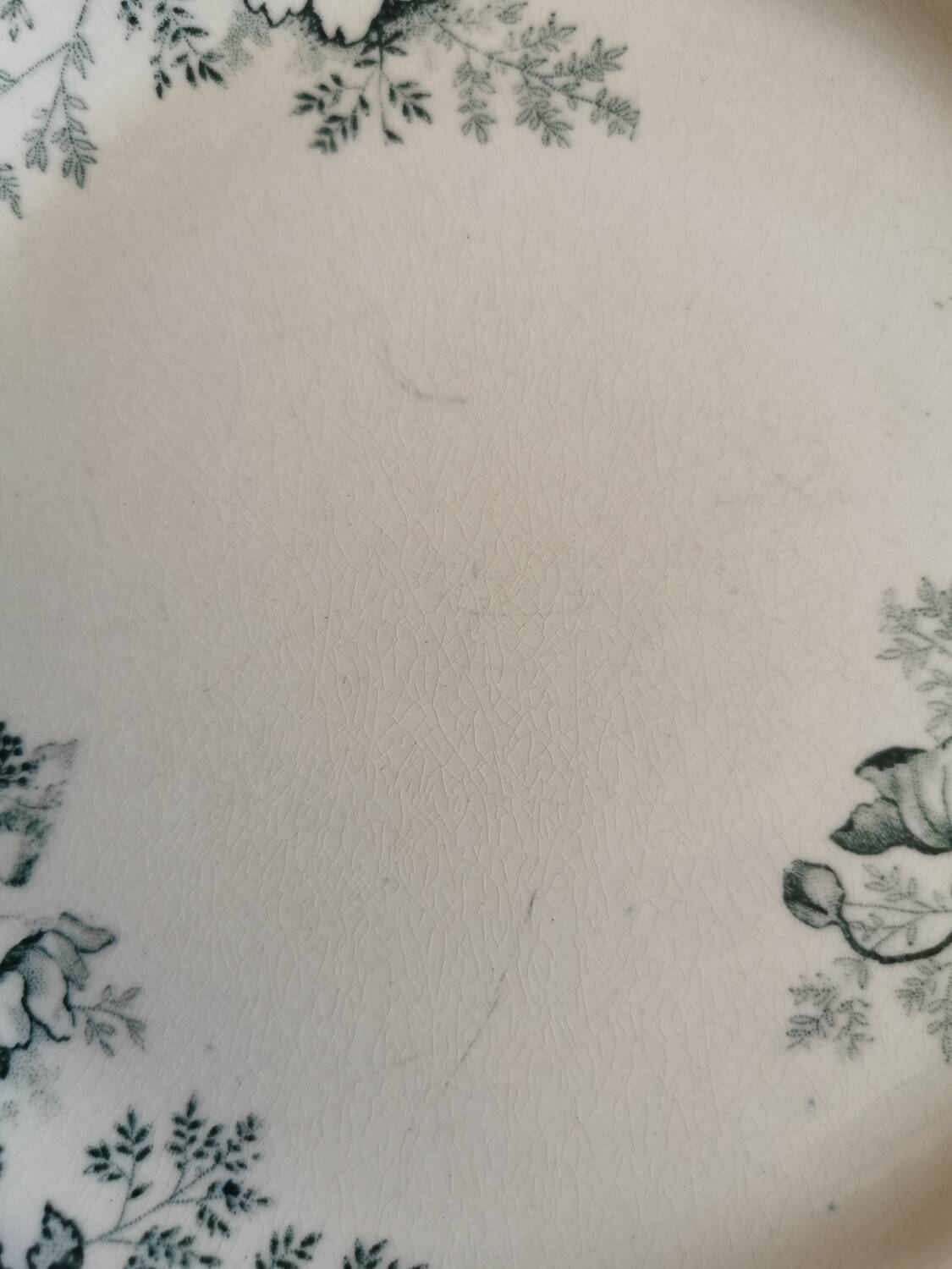 Old HC dessert plates, iron earth