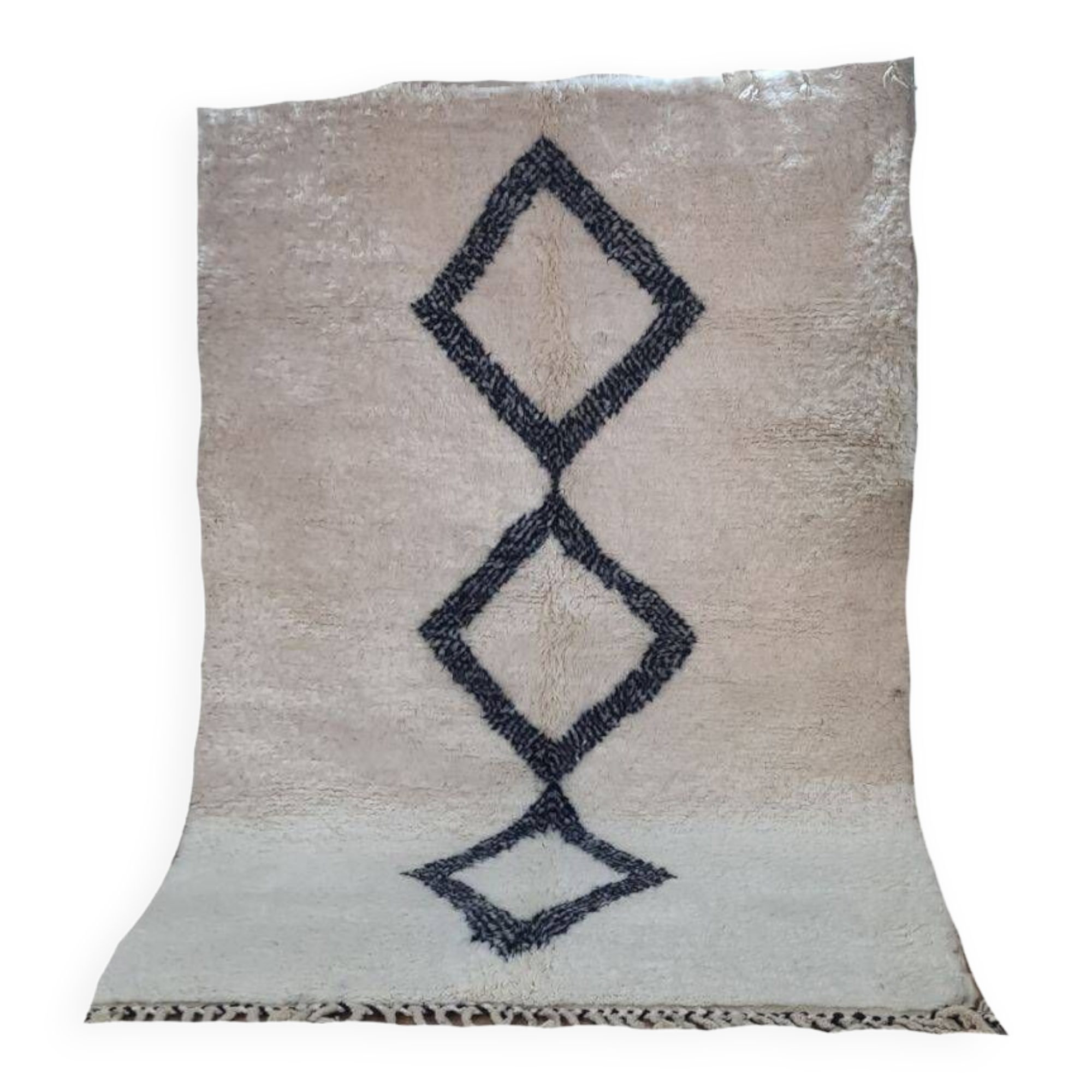 Handmade wool Berber rug 250 x 150 cm