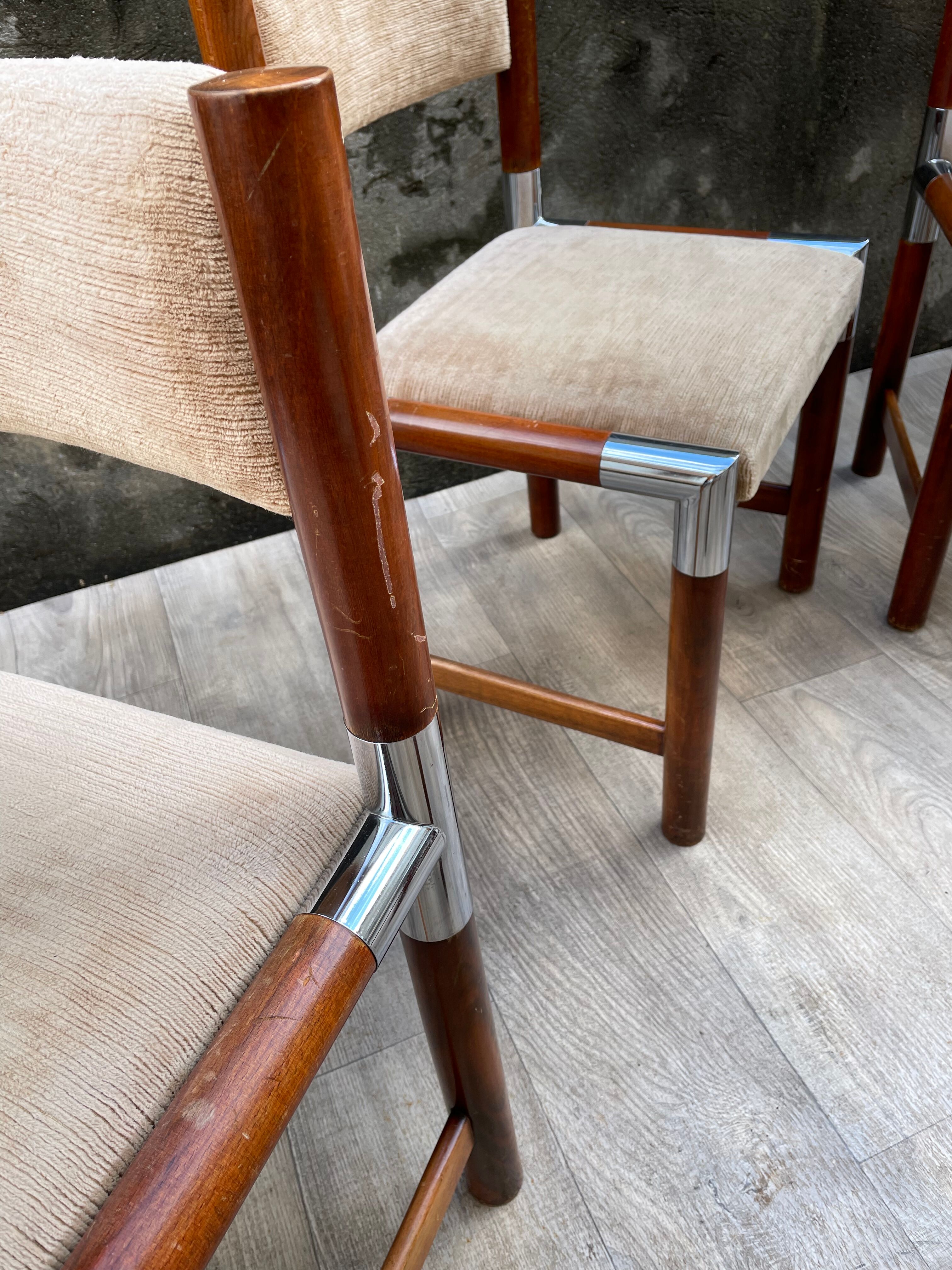 6 vintage chairs in wood, metal and fabric