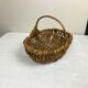 Ancien petit panier en osier