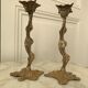 Paire de bougeoirs en bronze doré
