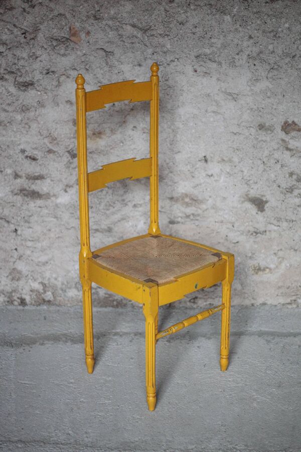 Chaise bois ancienne, chaise bois peinte jaune,chaise assise tressage osier