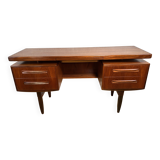 Bureau à plateau flottant en teck de style rétro du milieu du siècle par G Plan Fresco Range conçu par Viktor Wilkins