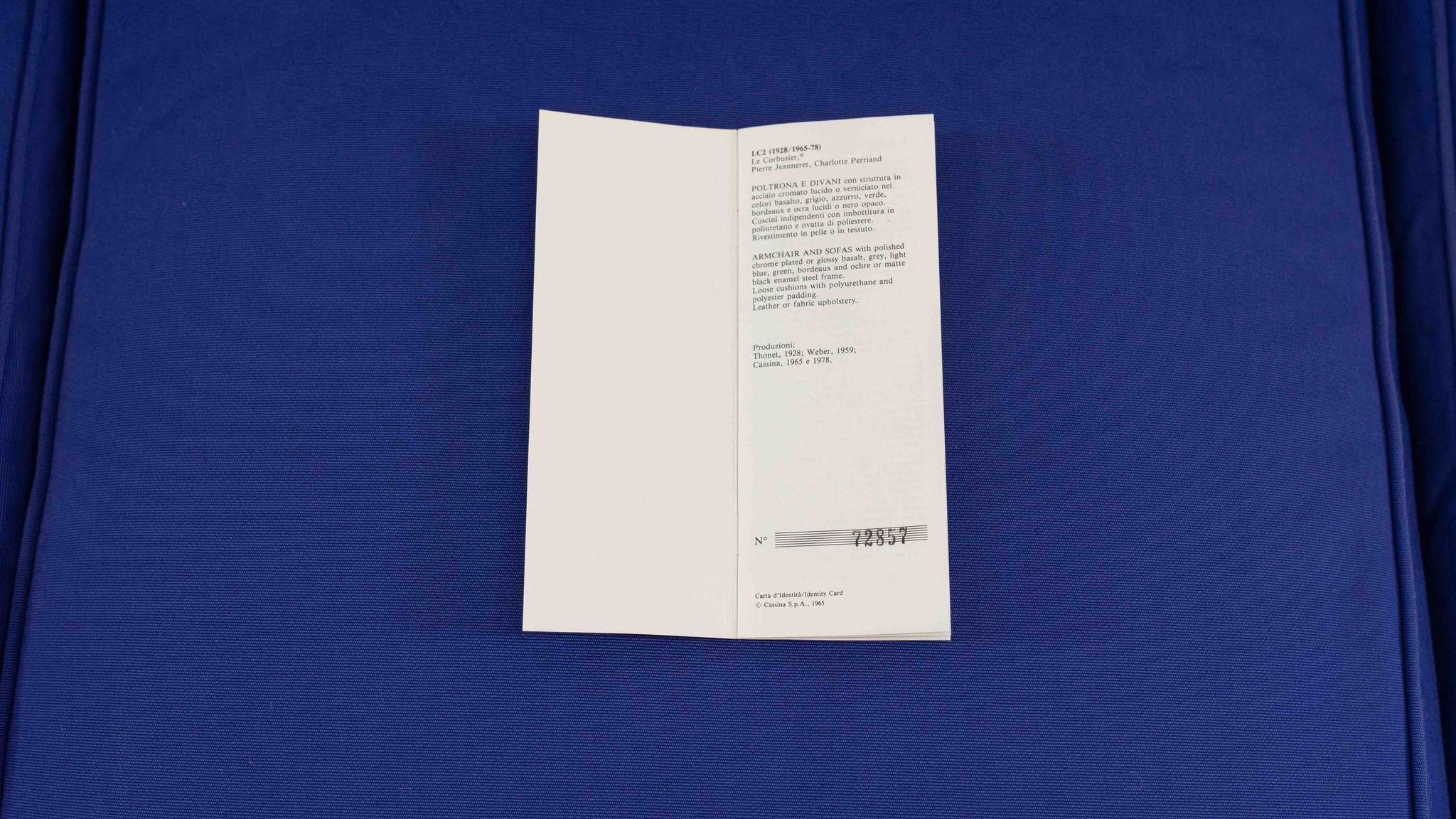 Cassina LC2 3seat Sofa by Charlotte Perriand, Le Corbusier and Pierre Jeanneret in blue fabrics