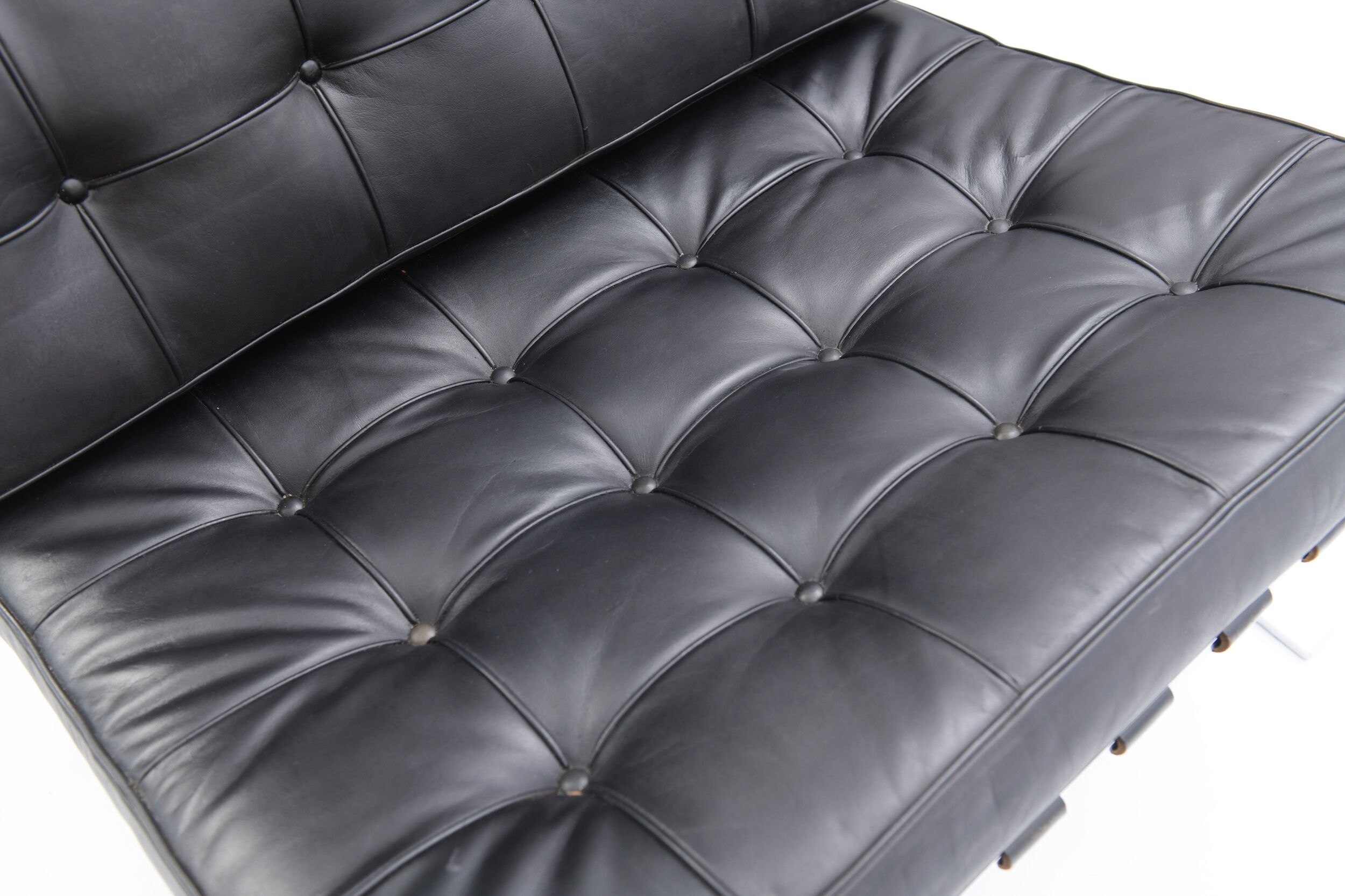 Barcelona chair by Mies van der Rohe, Knoll Studio