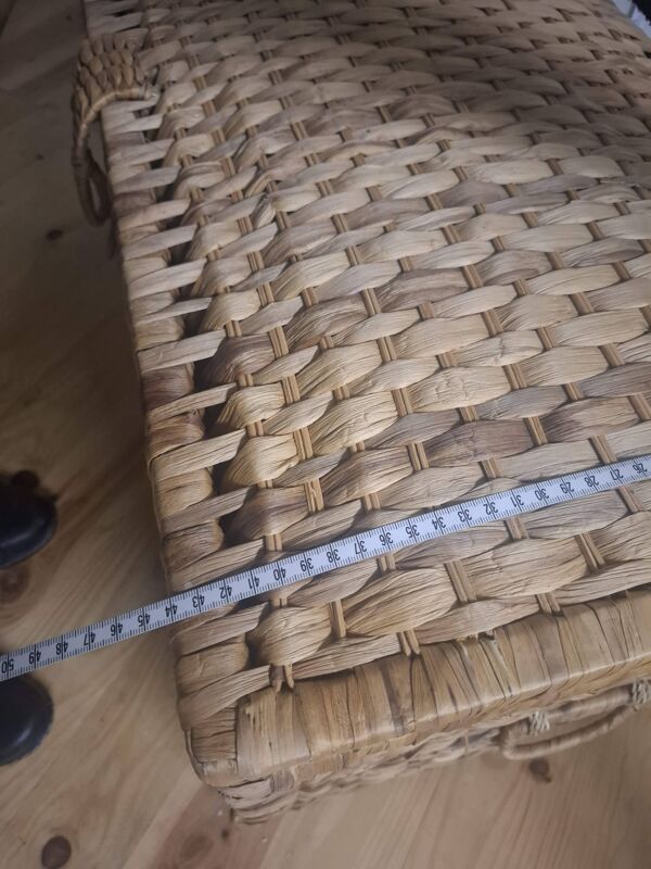 Malle de voyage en osier